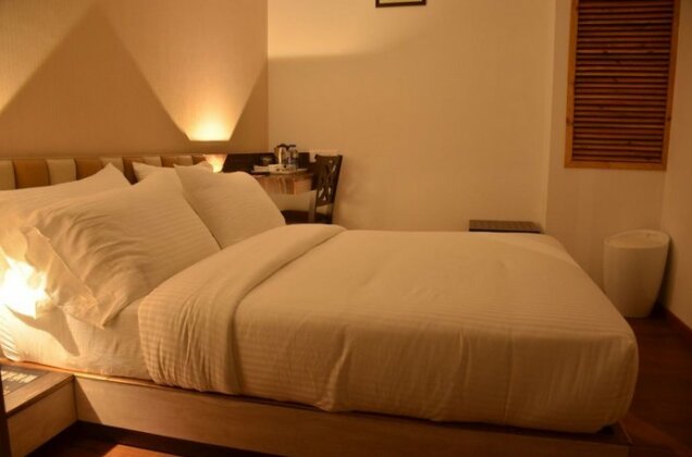 Hotel Aura Shillong - Photo2