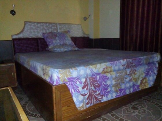 Adb Rooms Hotel C Shimla - Photo5