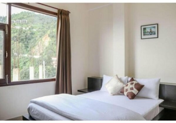 Breath-taking valley view rooms in shimla - Photo2