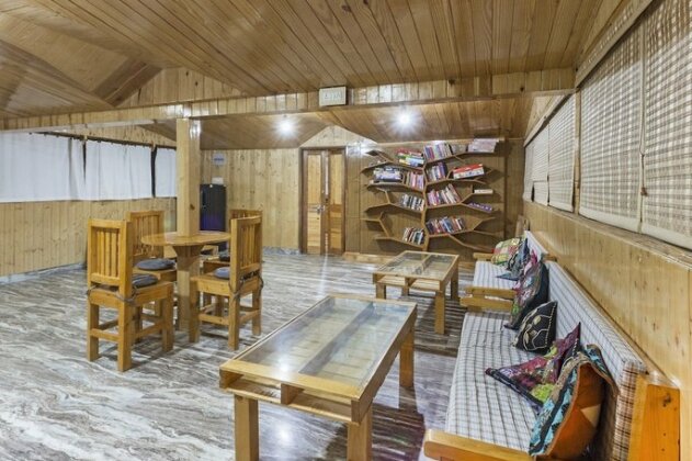 GuestHouser 1 BR Bed & Breakfast 83ac - Photo2