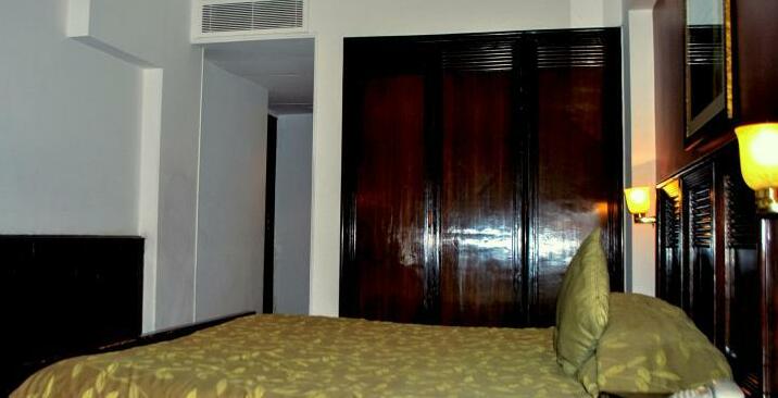 Hotel Baljees Regency - Photo5