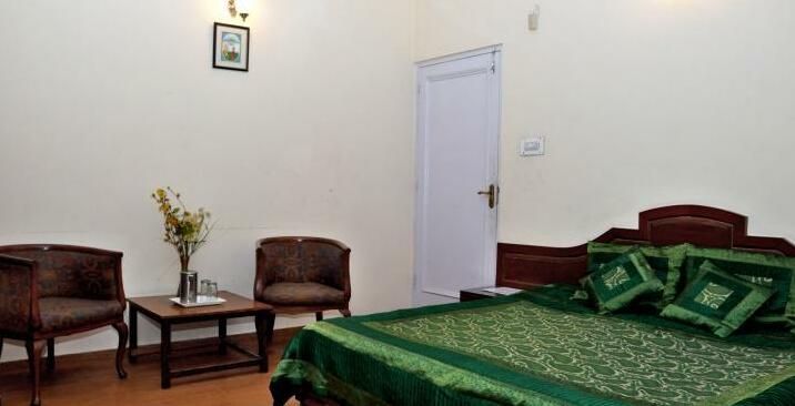 Hotel Dee Emm Residency - Photo4