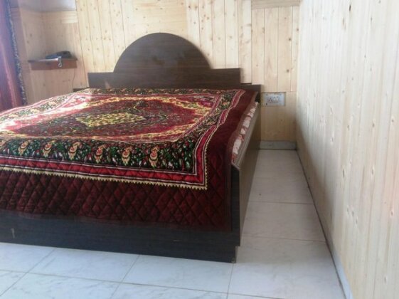 Hotel East End - Photo2