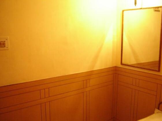 Hotel Hilltop Shimla - Photo4