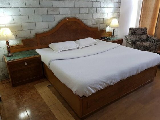 Hotel Lords Regency