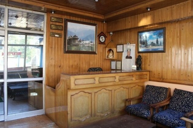 Hotel Meridian Shimla - Photo2