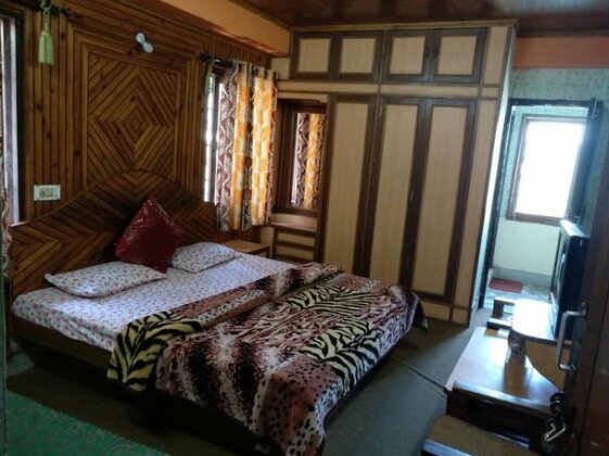 Hotel Vatika Shimla - Photo4