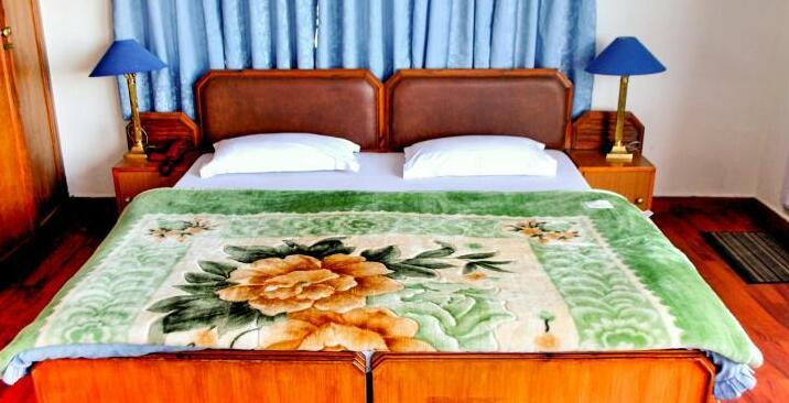 Hotel White Shimla - Photo2
