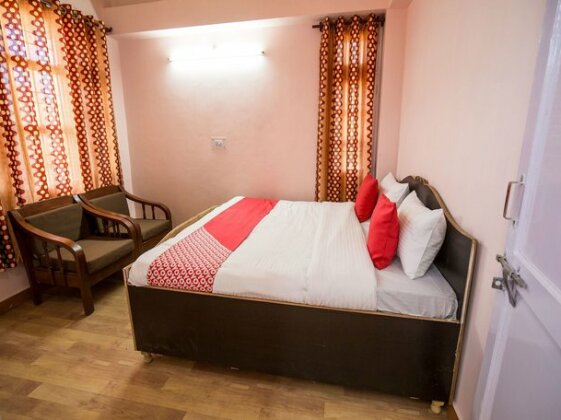 OYO 12430 Home 2BHKPine Tree Valley Chotta Shimla - Photo2