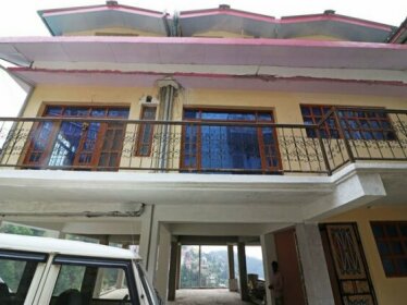 OYO 13408 Home 3BHK Hill View Devnagar