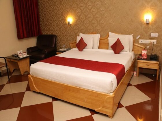 OYO 3372 Hotel Good Luck - Photo2