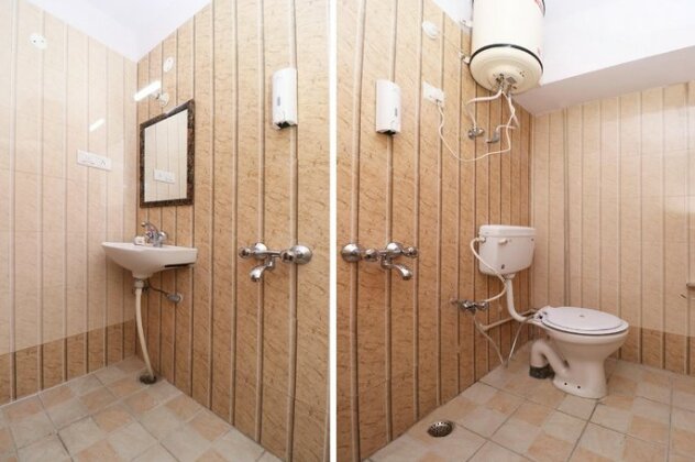 OYO 35446 Comfortable Stay Bemloe - Photo5