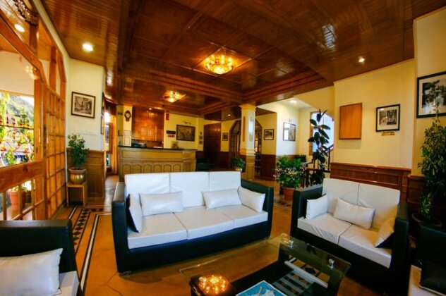 OYO 5490 Golf Links Resort - Photo3