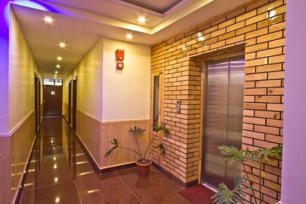 OYO 8333 Snow Lotus Hotel - Photo3