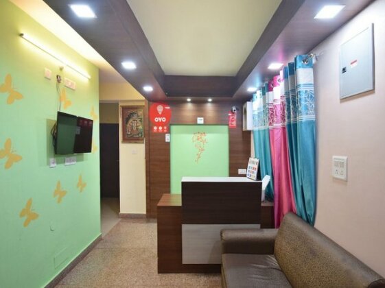 OYO 8439 Hotel Howard - Photo4