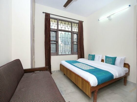 OYO Home 10310 3BHK Shoghi - Photo4