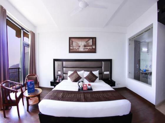 OYO Premium Heaven in Shimla - Photo5