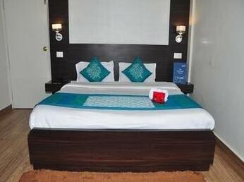OYO Rooms Mall Road Shimla - Photo5