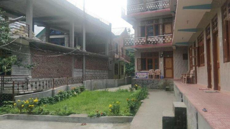 Red&blue family guest house kasol - Photo5