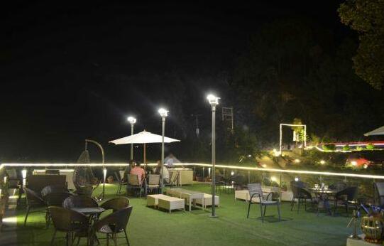 Resort Eutopia - Photo5