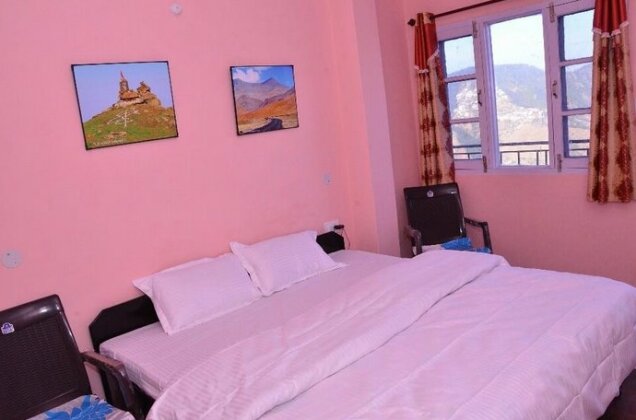 Royal Home Stay Shimla - Photo2