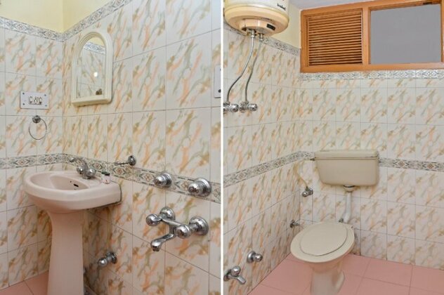 SPOT ON 40766 Sitara Regency - Photo5
