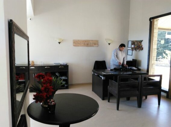 Woodsmoke Resort and Spa - Photo2
