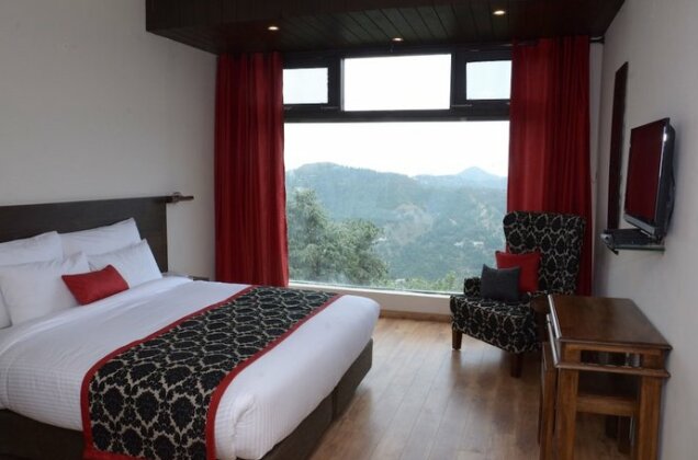 Woodsmoke Resort and Spa - Photo5