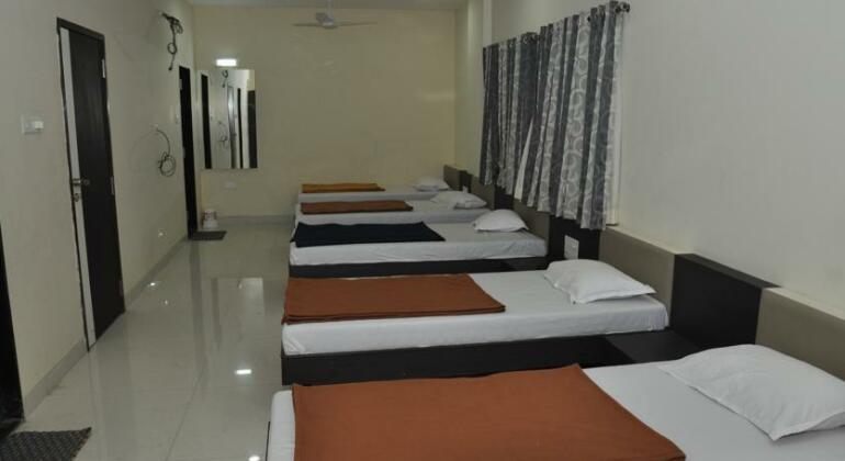 Hotel J K Palace - Photo4