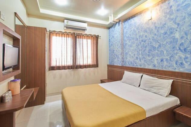 Hotel Jain Residency - Photo2