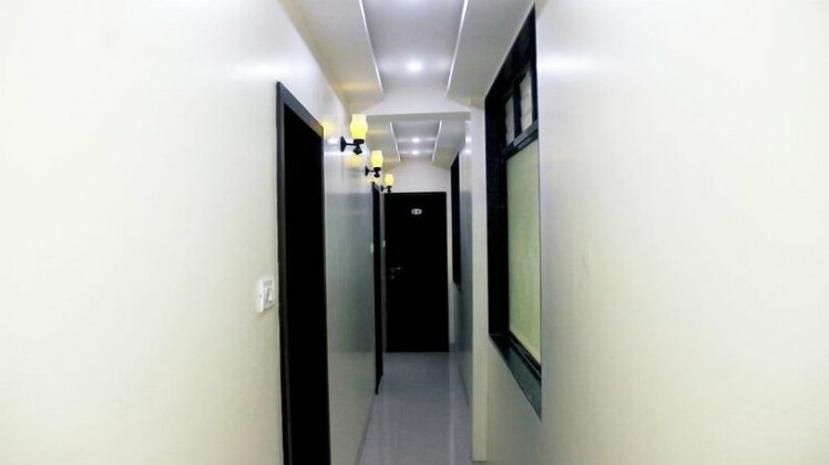 Hotel Kalpadeep Inn - Photo2