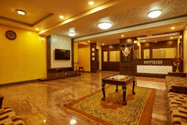 Hotel Pride Inn Shirdi - Photo2