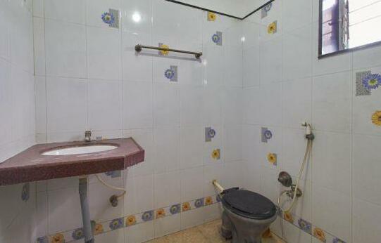 Hotel Raj Shirdi - Photo2