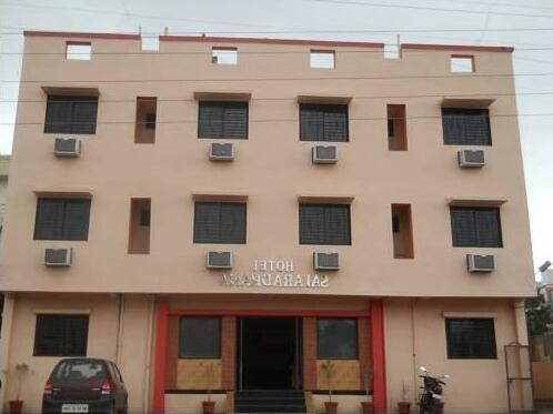 Hotel Sai Aradhana - Photo4