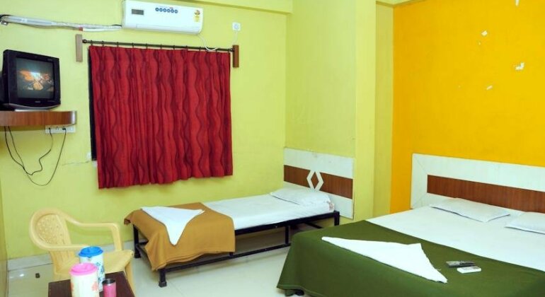 Hotel Sai Darshan - Photo5