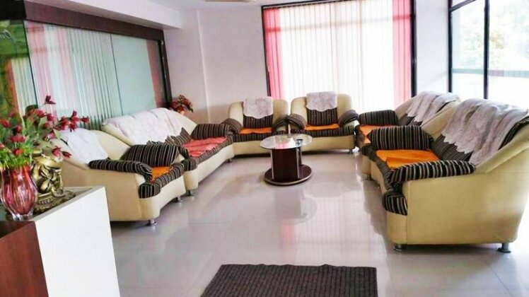 Hotel Sai Geeta - Photo2