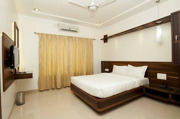 Hotel Sai Siddhi - Photo5