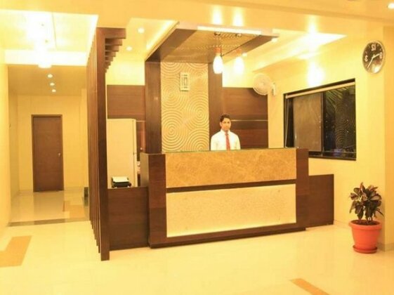 Hotel Sai Smaran - Photo4