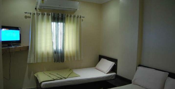 Hotel Sai Suraj Kunj - Photo2