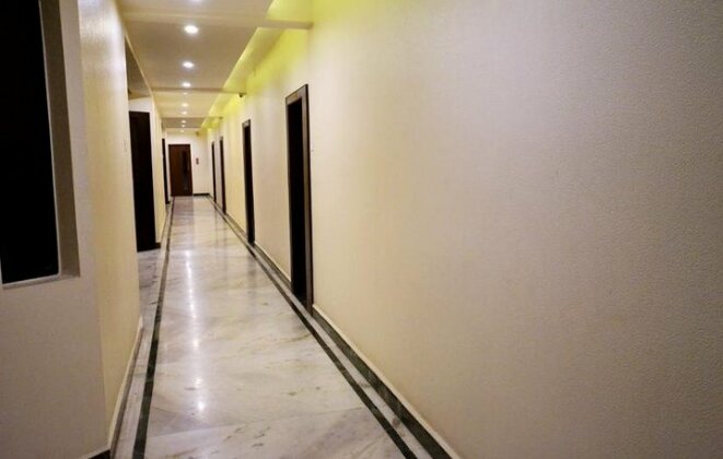 Hotel Sai Yatri - Photo2