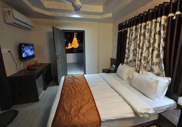 Hotel Shri Sai Manish - Photo4