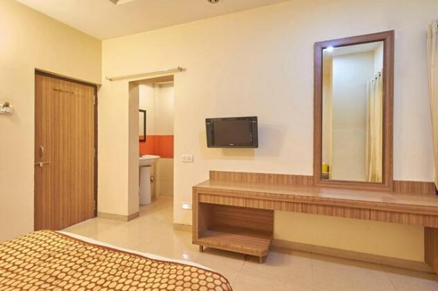 Hotel Shri Sai Murli - Photo3