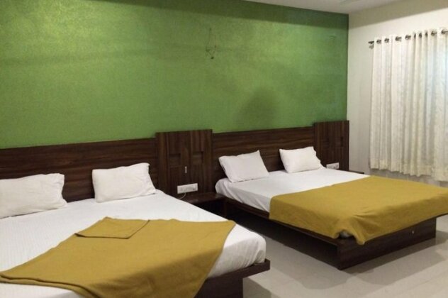 Hotel Stay Inn Shirdi - Photo3