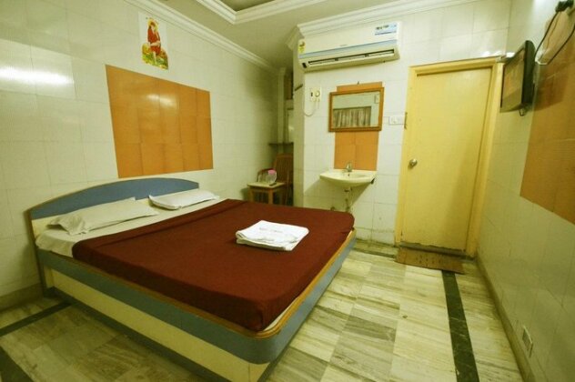 Hotel Svr Saipriya - Photo3