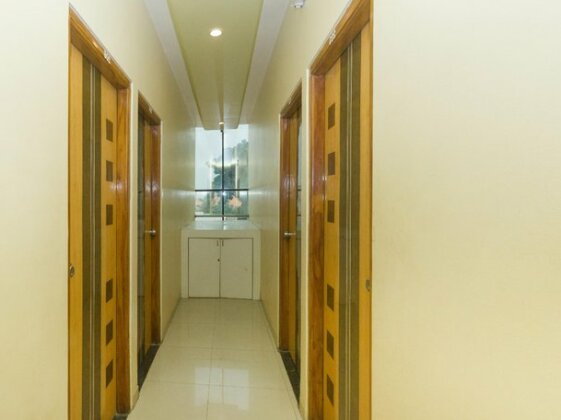 OYO 18893 Hotel Shweta - Photo4