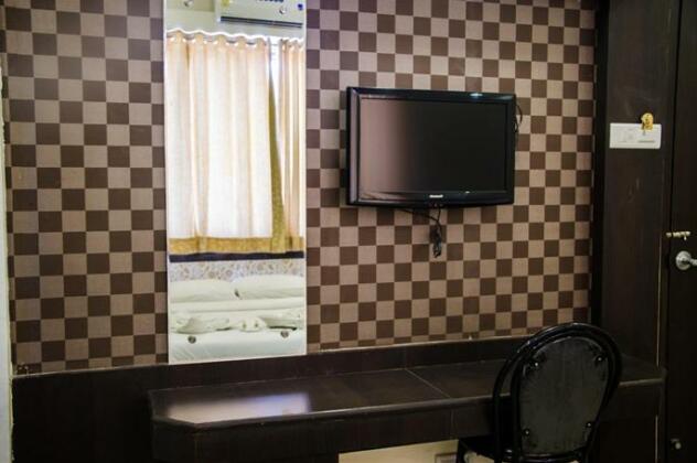 Sai Grand Castle Inn - Photo4