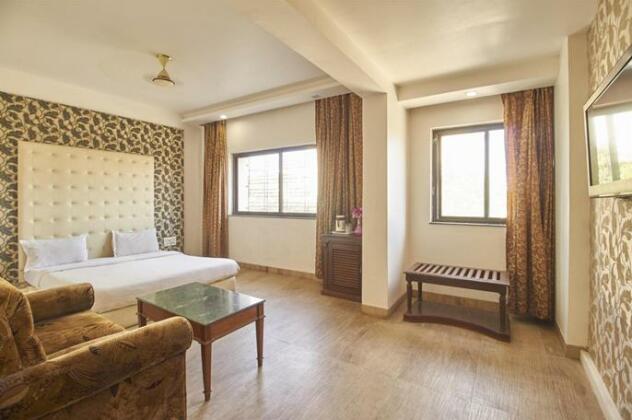 Saish Hotel - Photo3