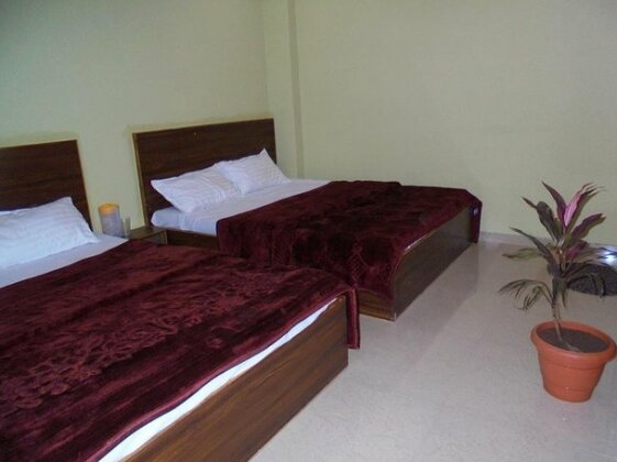 Sukrangu Palace - Photo5