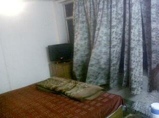 Anuj Palace - Photo3