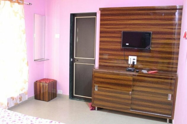 Hotel Devi Inn - Photo5